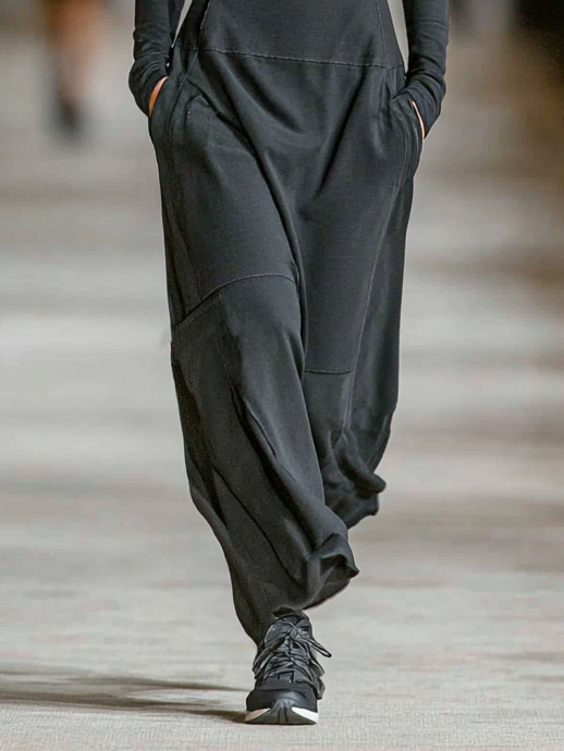 Sporty Maxi Dresses for Women with a High Neck and Zipper MDA3197G9Y
