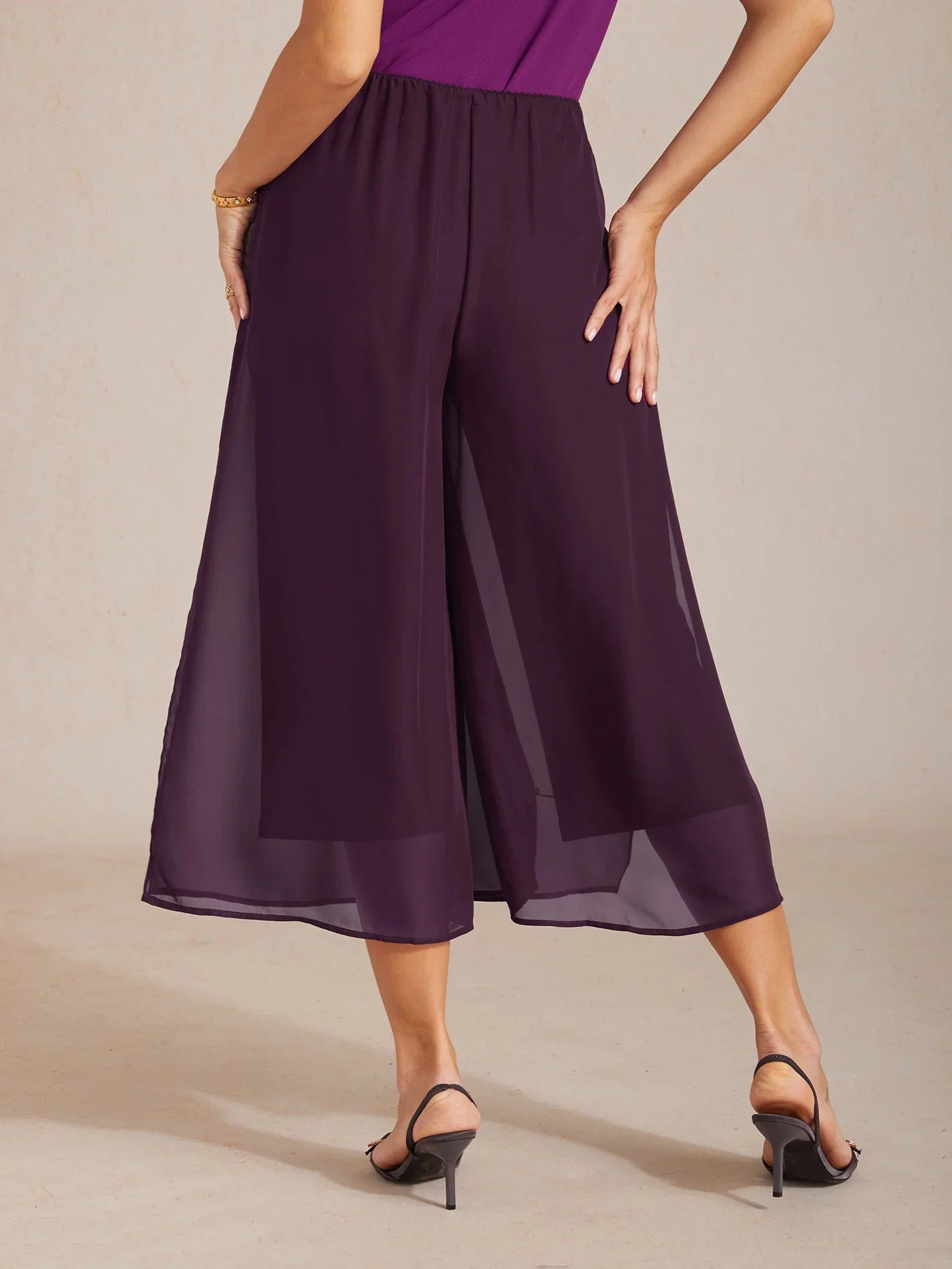 Straight Short Pants with Chiffon Layer