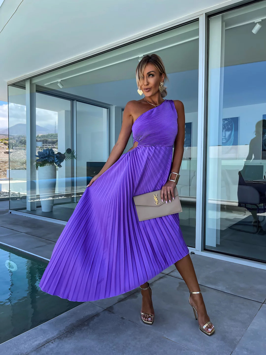 Eila | Midi Dress with One Shoulder and Pleated Shapes