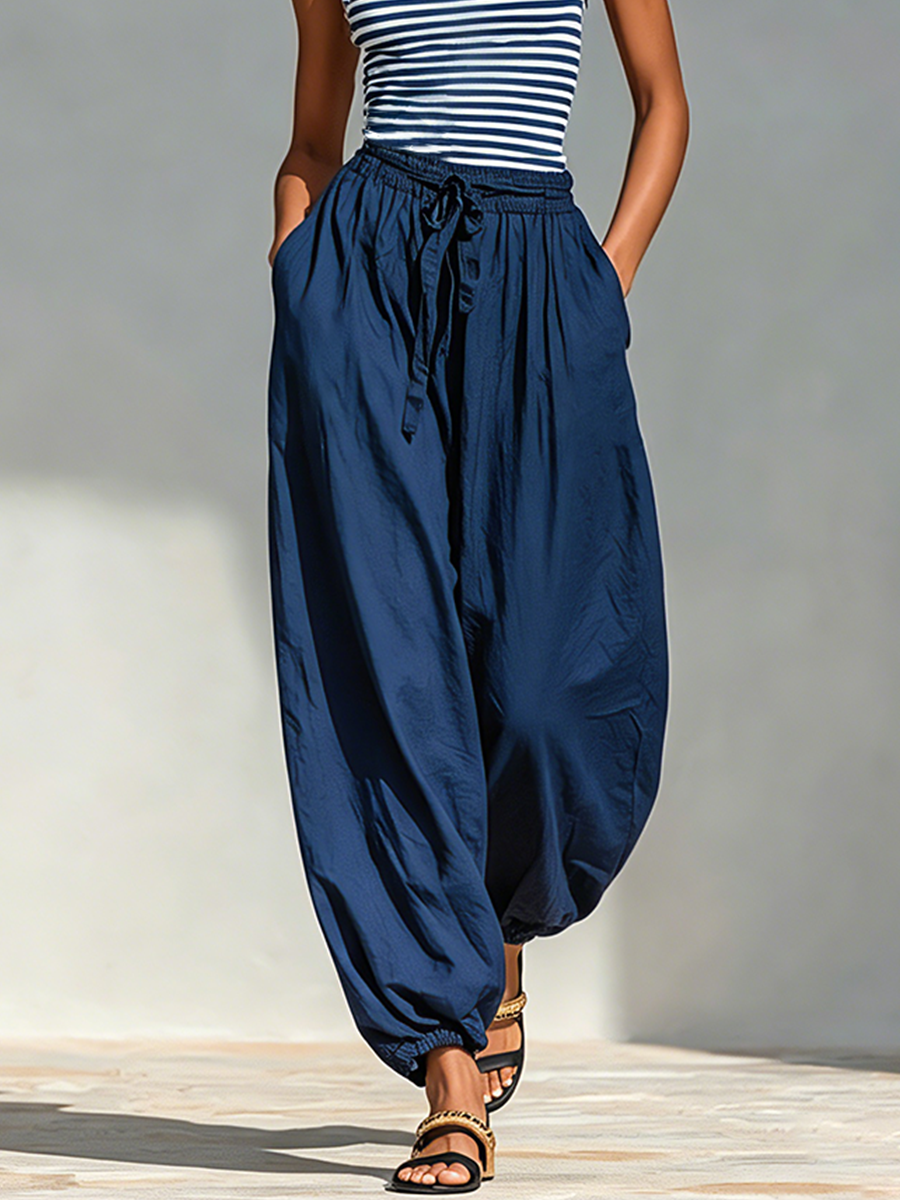Two-Piece Set for Women in Navy and White with a Square Neckline Slim Top and Drawstring Pants, Minimalist Vacation Outfit MDZ0518F8LYL