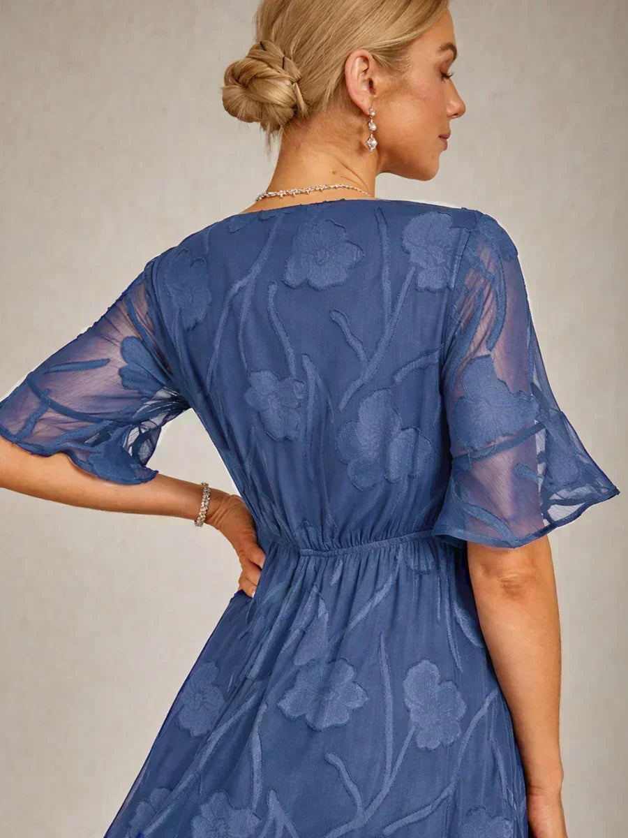 Maxi Dresses Made of Lace with Edges