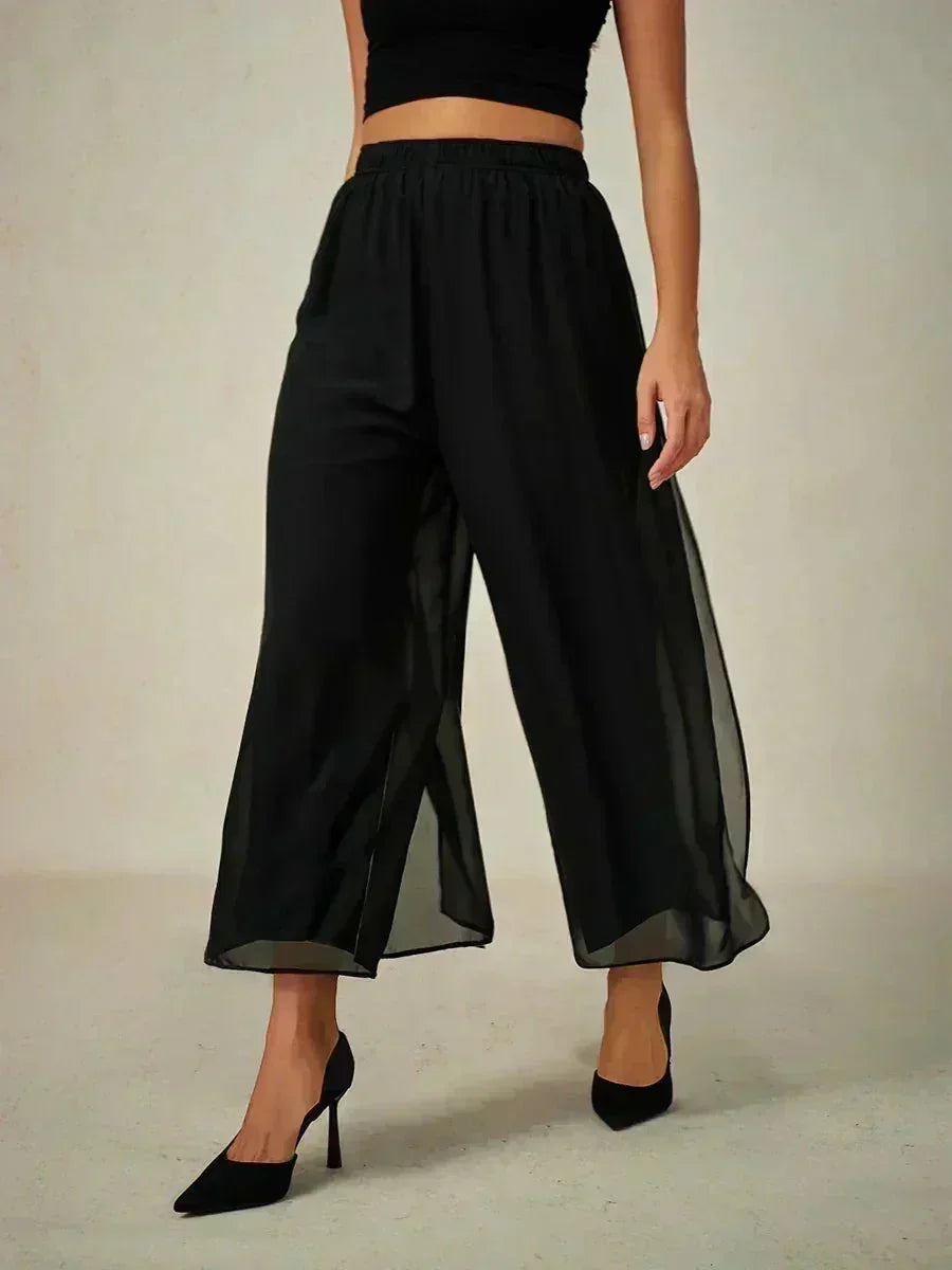 Straight Short Pants with Chiffon Layer