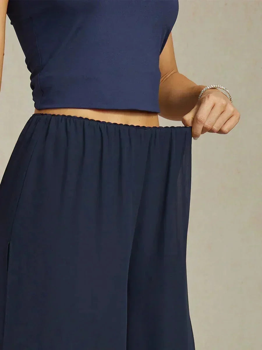 Straight Short Pants with Chiffon Layer