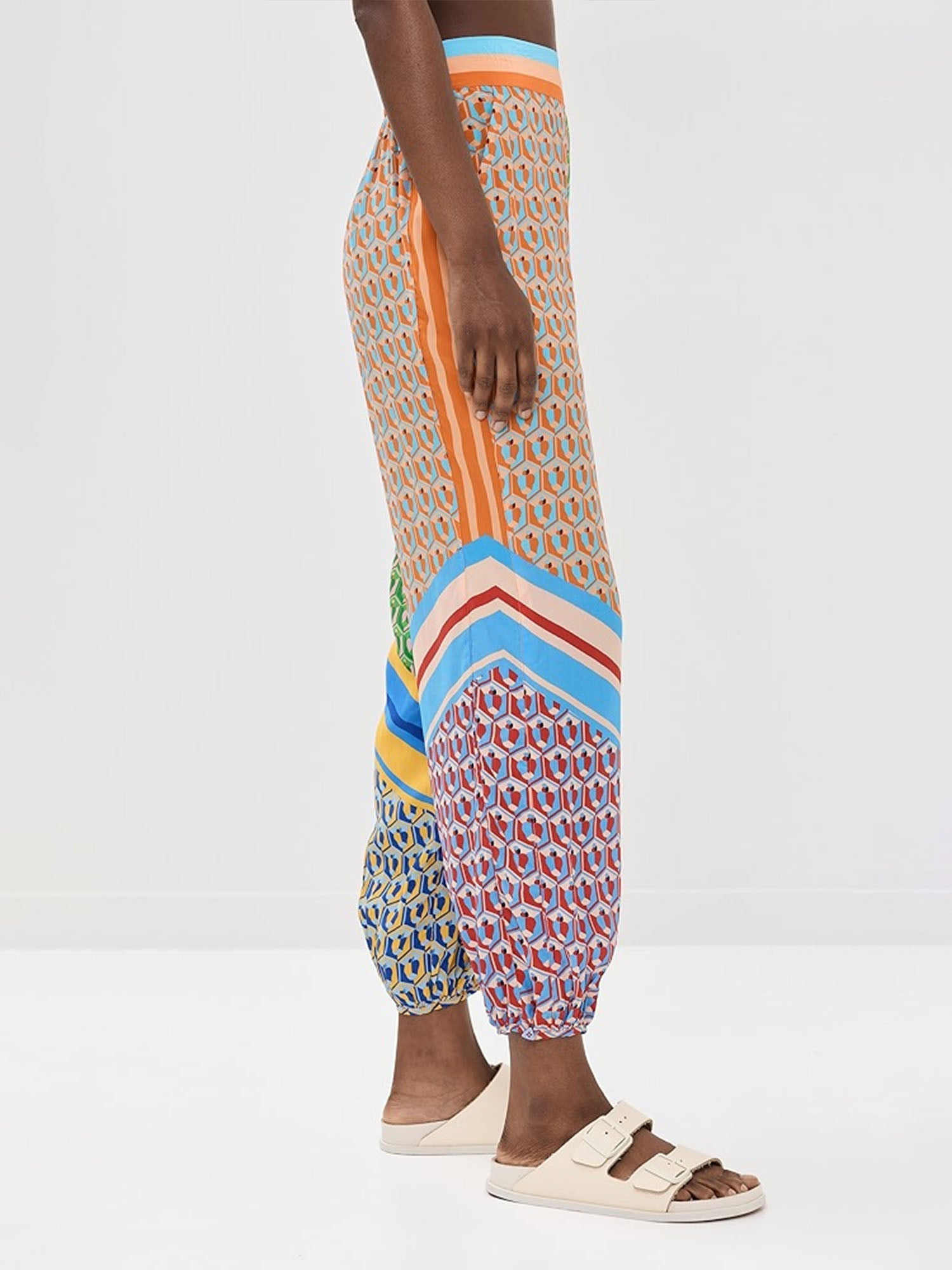 Wide Bloomer Pants with Geometric Print