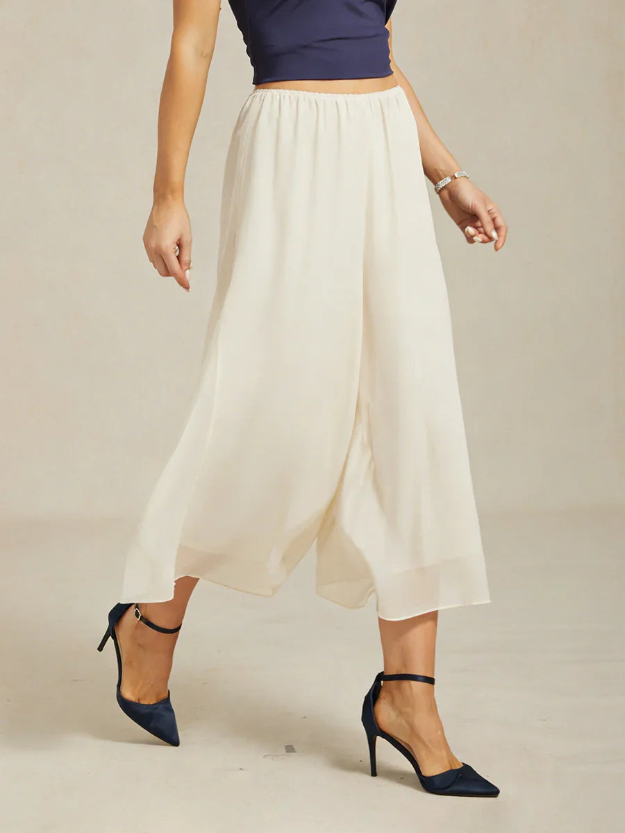 Straight Short Pants with Chiffon Layer
