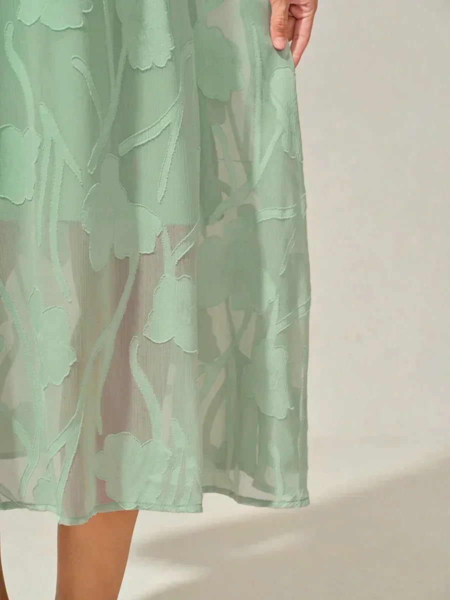 Maxi Dresses Made of Lace with Train