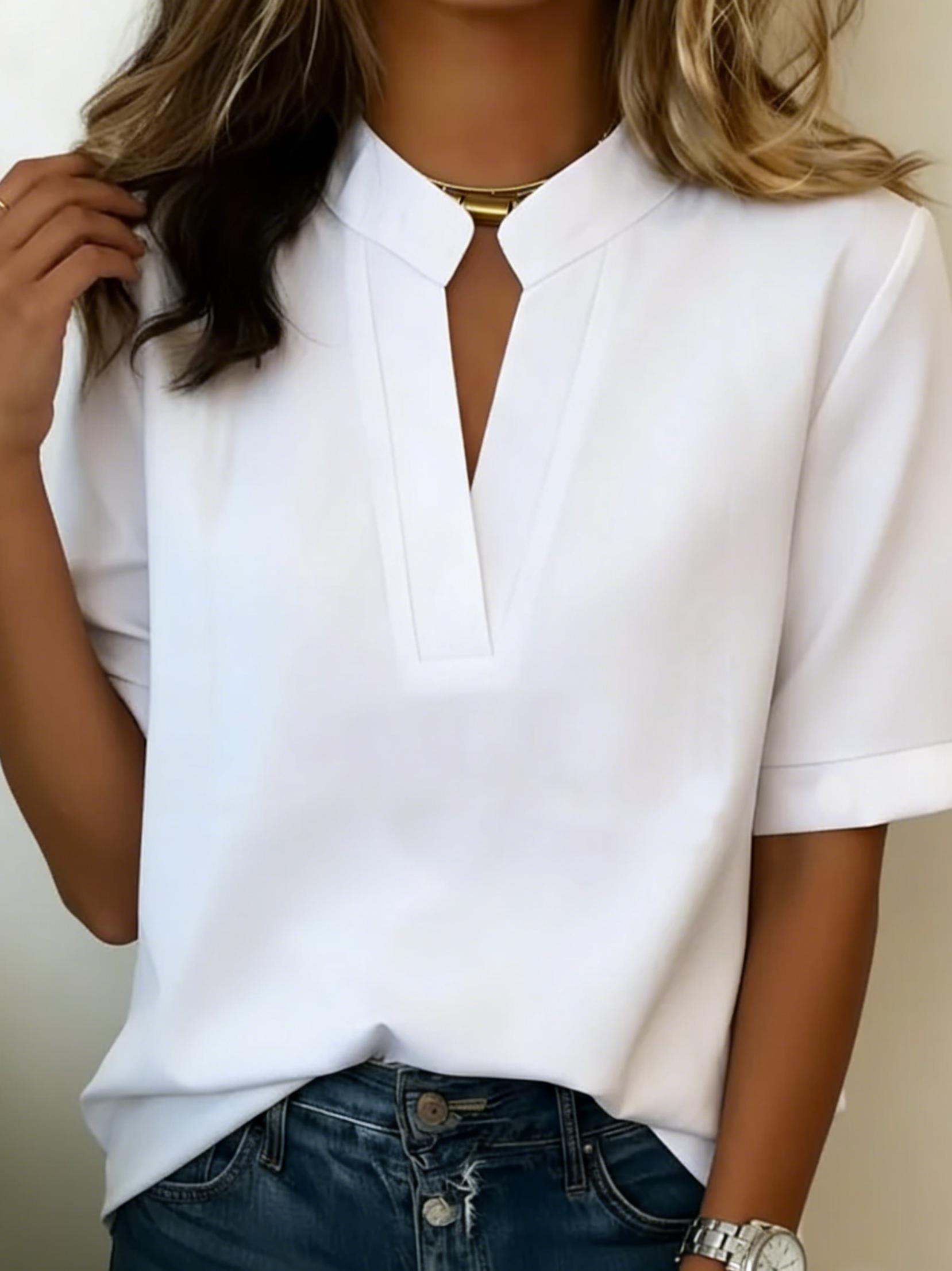 Eliz — Elegant Shirt with a Refined Collar