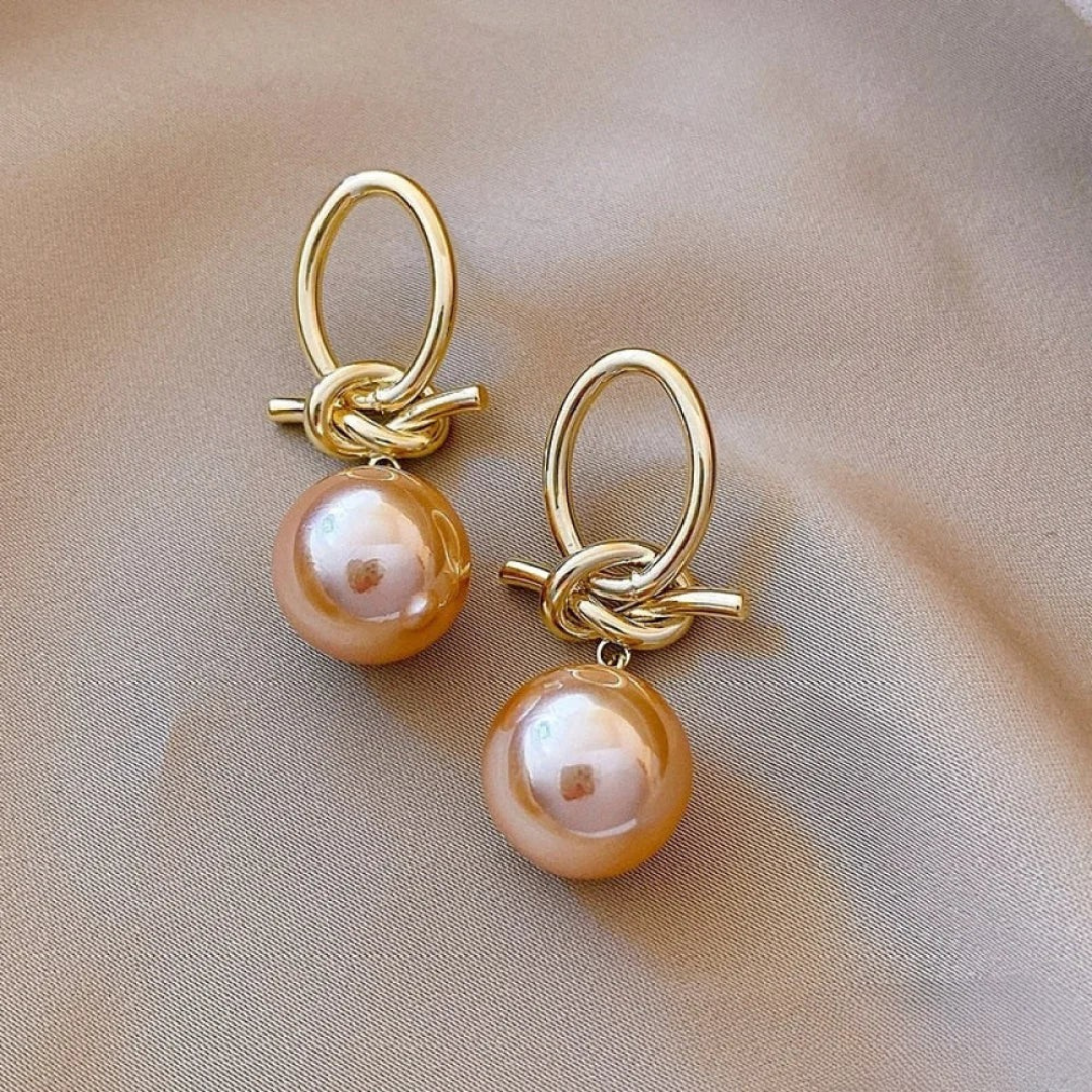 Earrings with Eternal Pearl