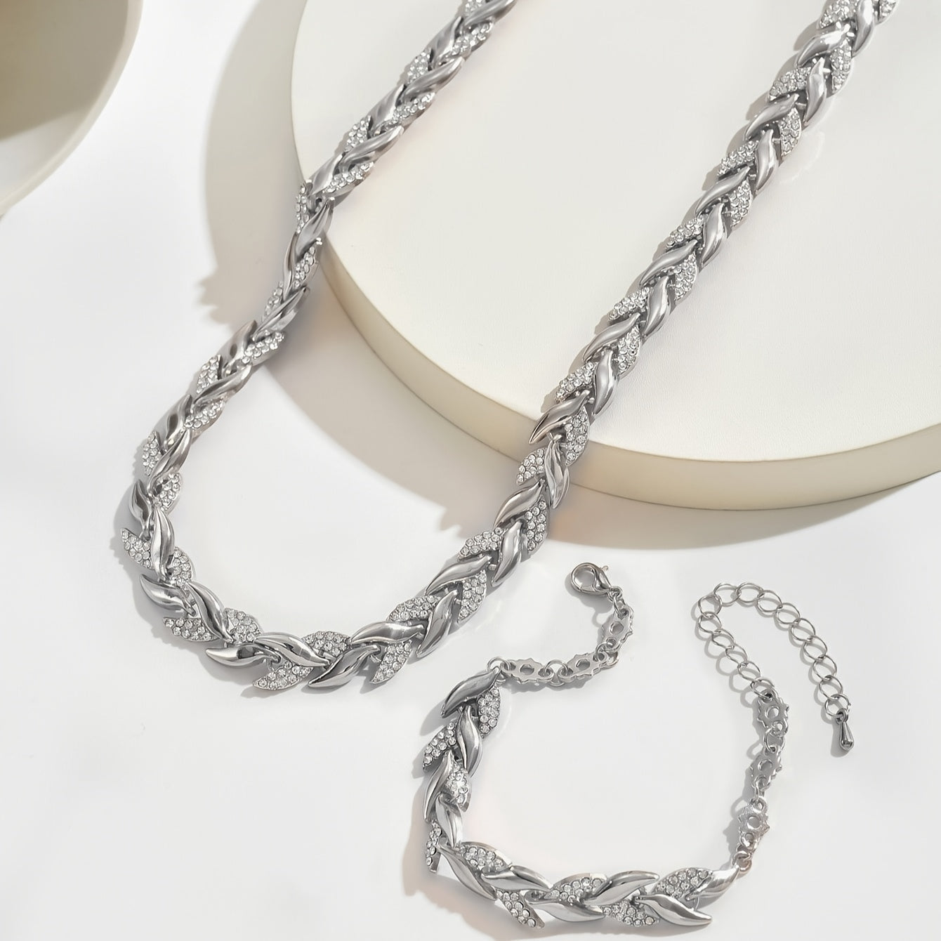 Crystal Fish-Shaped Set