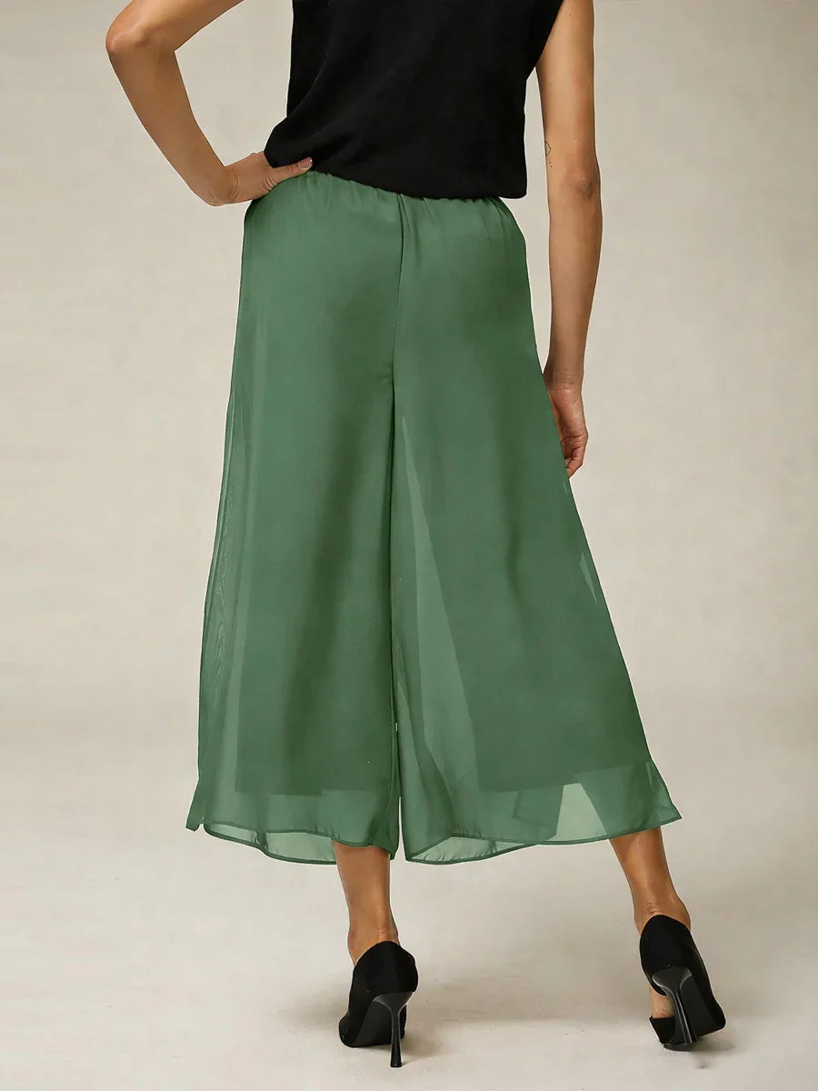 Straight Short Pants with Chiffon Layer
