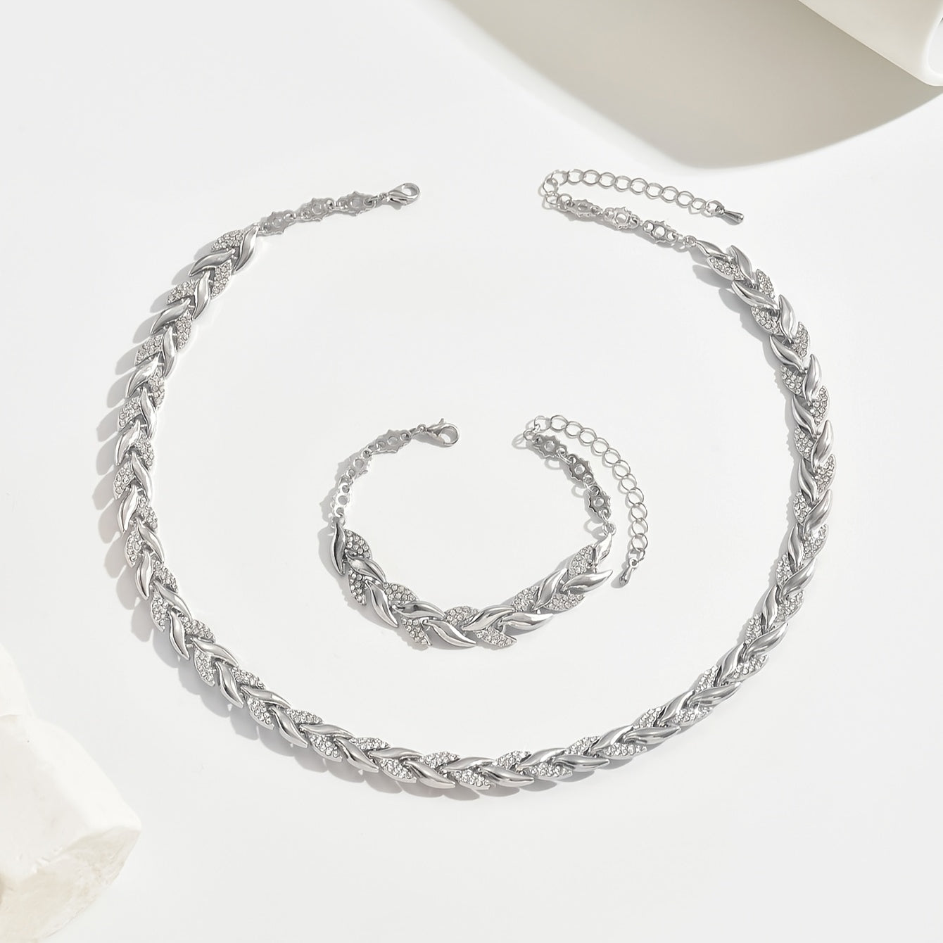 Fish Tail Shaped Crystal Set