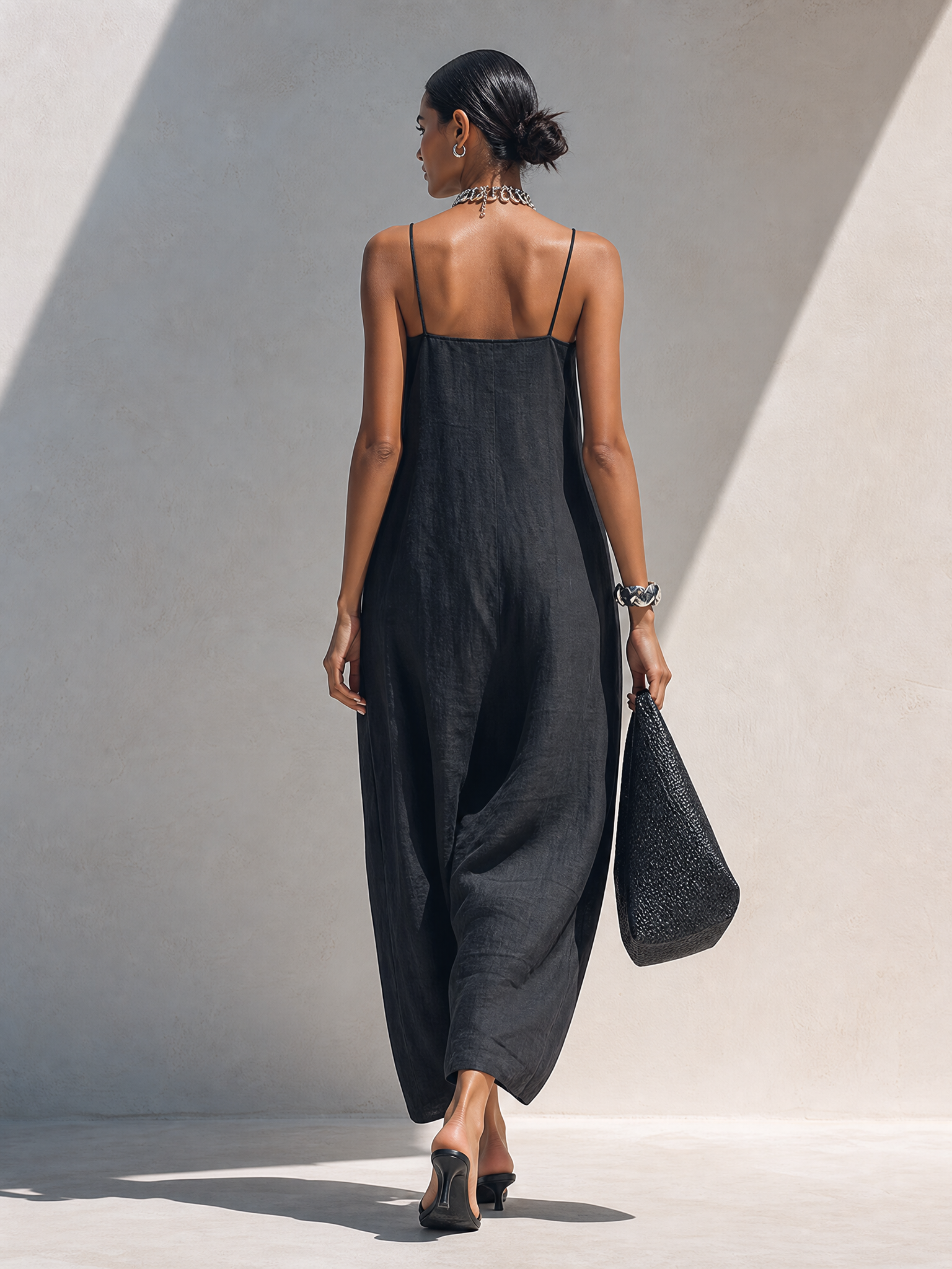 Black Maxi Dress for Women with a Ruffled Collar and Spaghetti Straps MDZ1738F1ZRK
