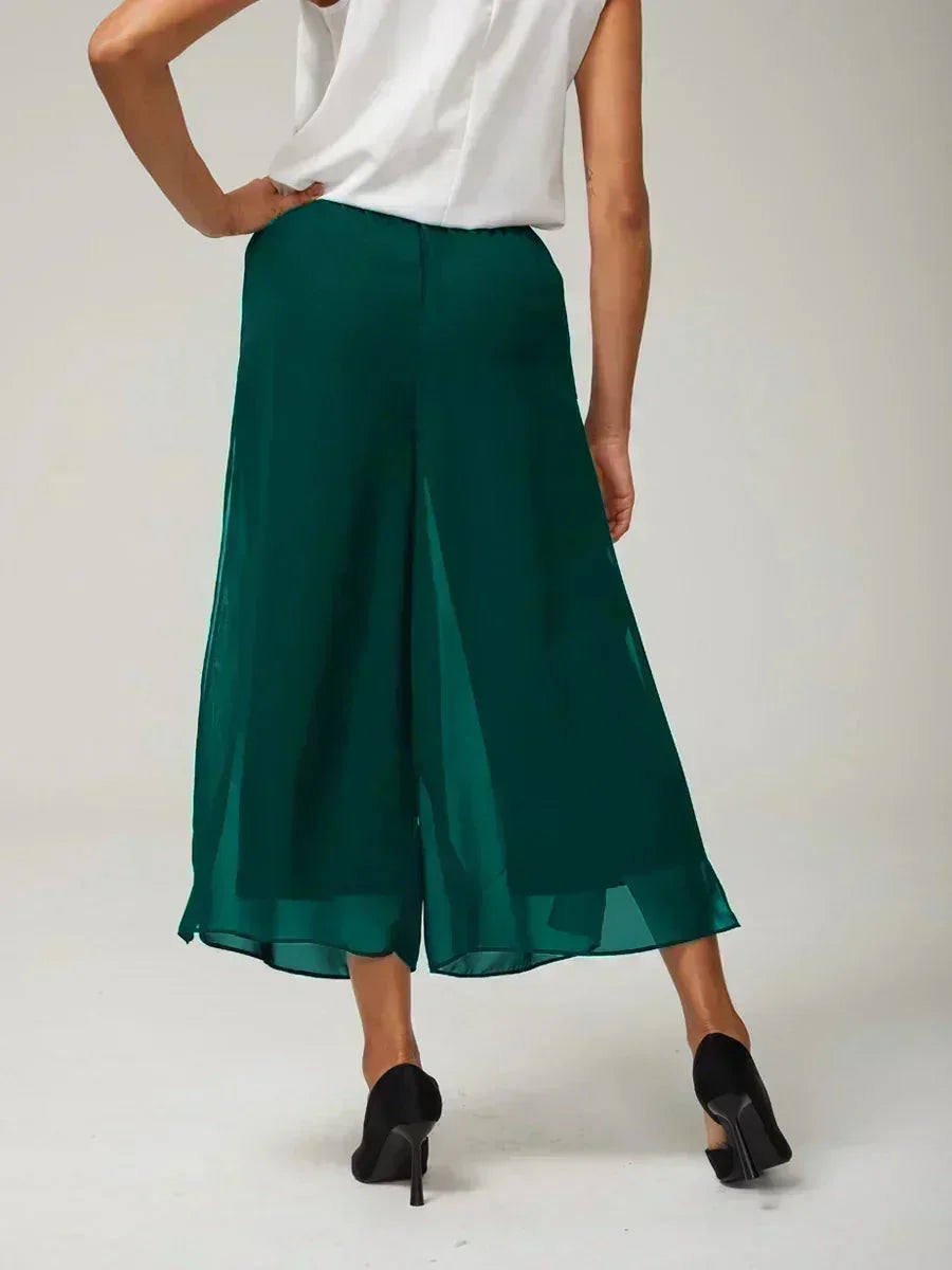 Straight Short Pants with Chiffon Layer