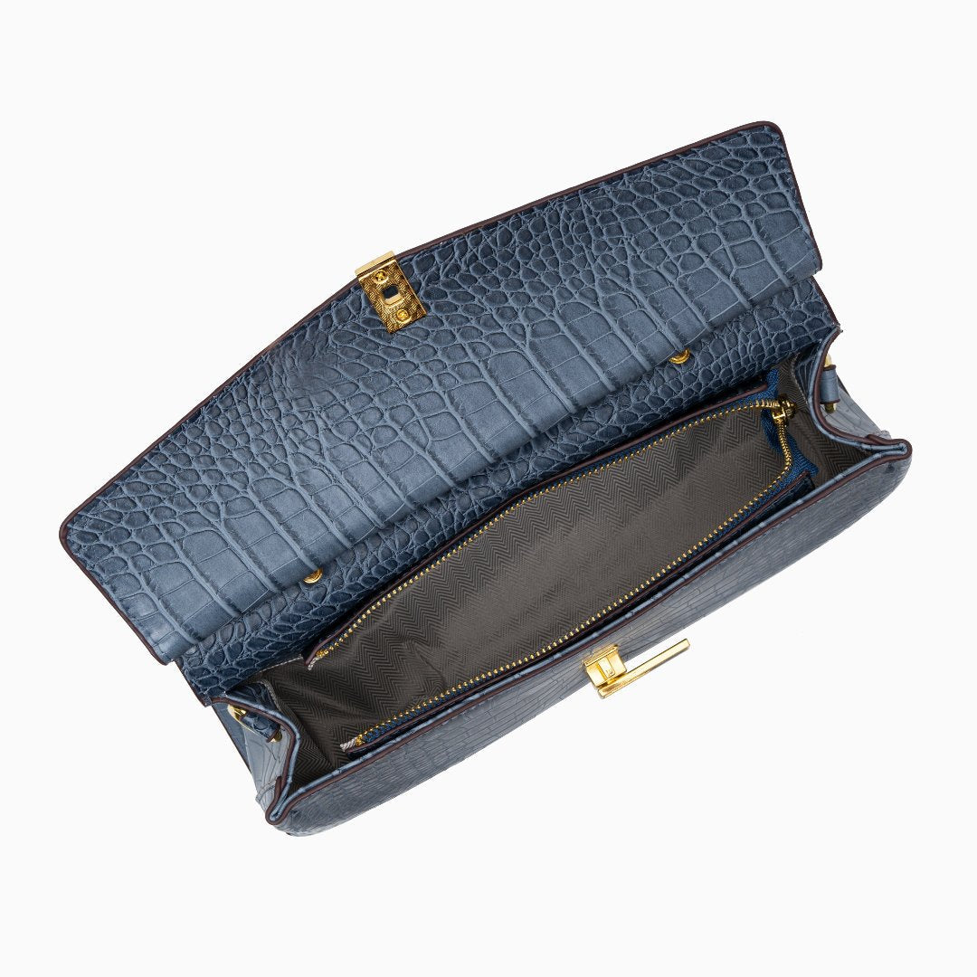Alice Bag
