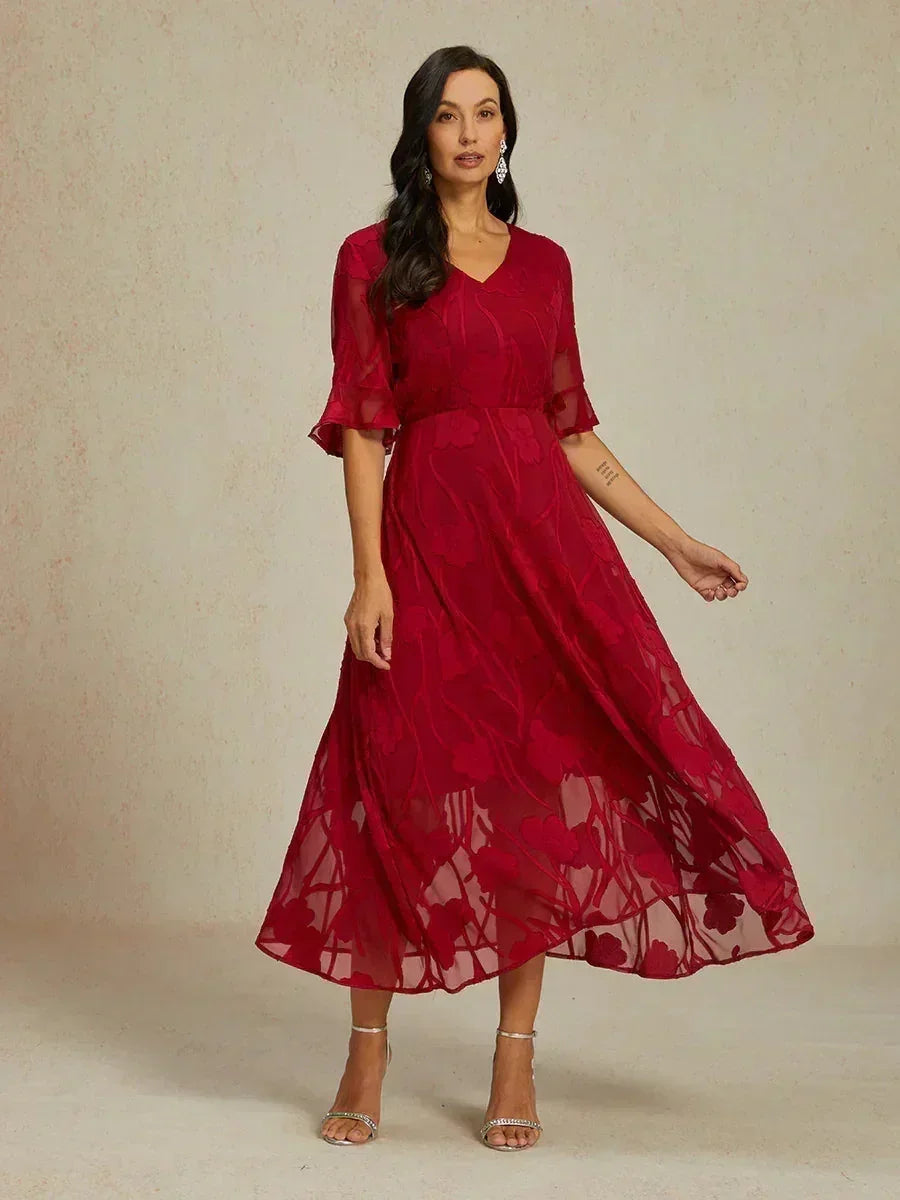 Maxi Dresses Made of Lace with Edges
