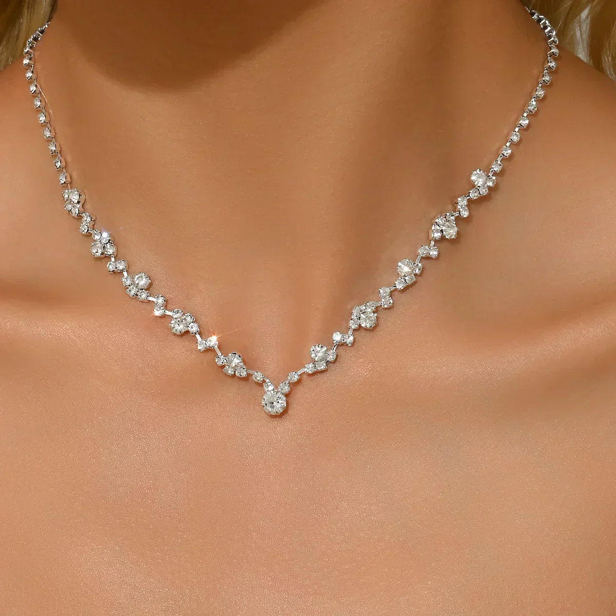 Elegant Wedding Bracelet with Diamonds
