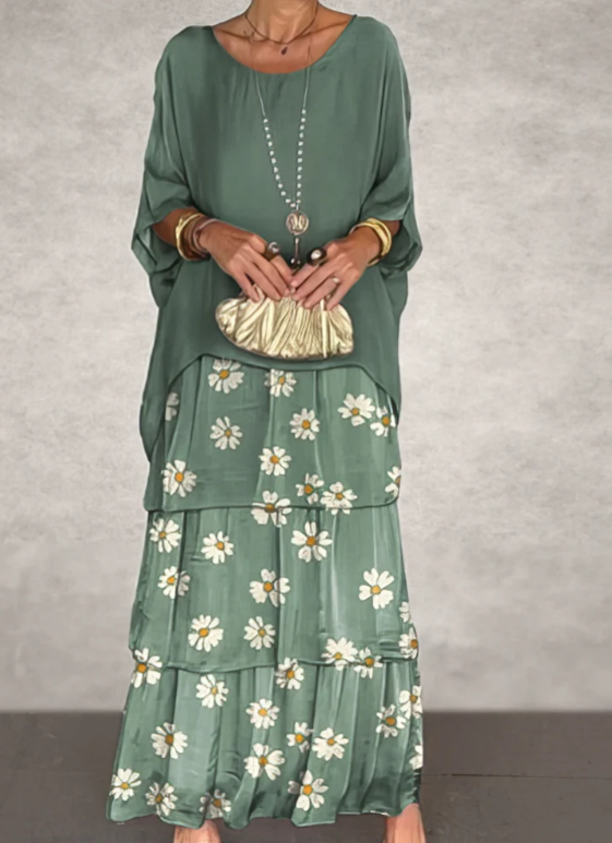 Boni - Elegant Flowing Maxi Dress