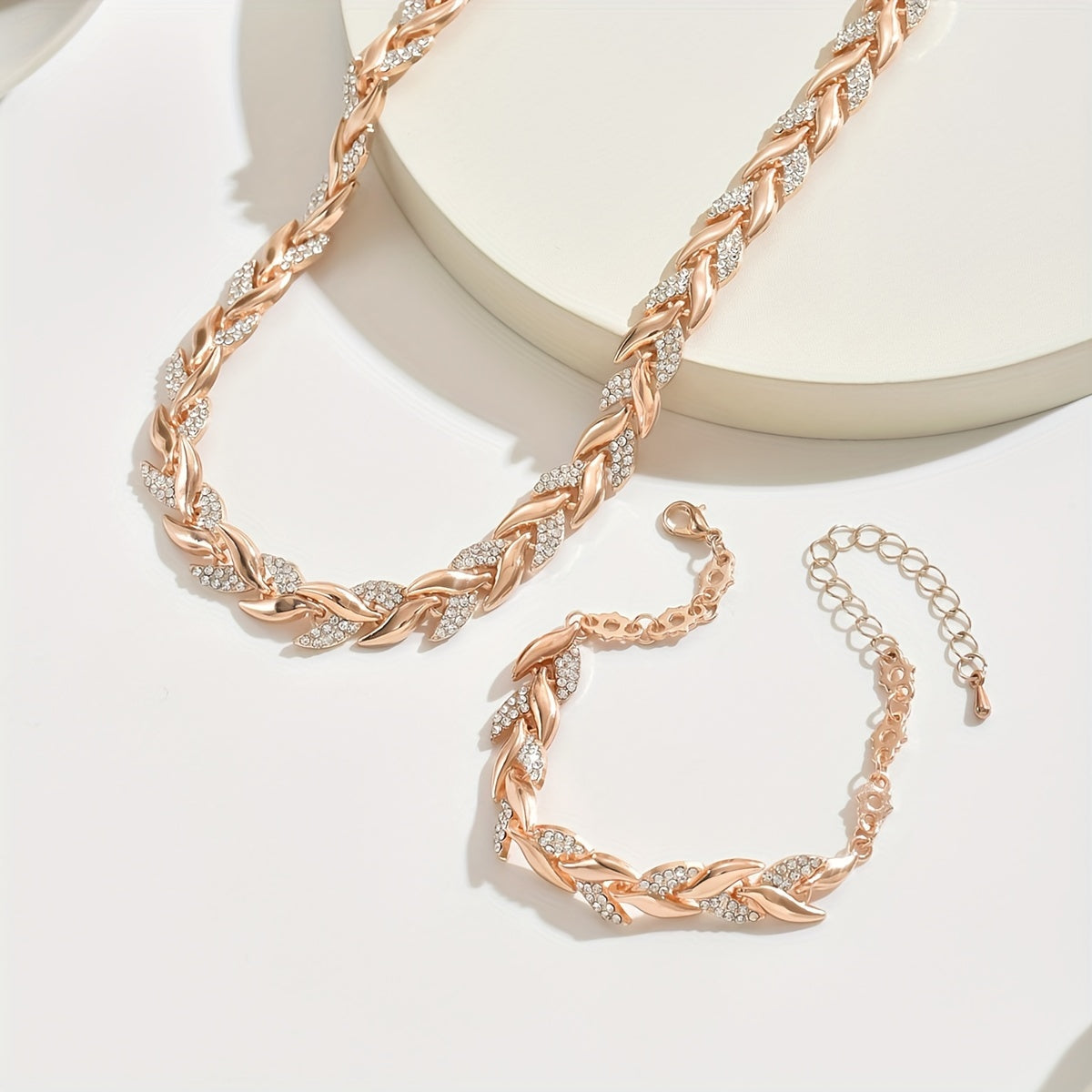 Fish Tail Shaped Crystal Set
