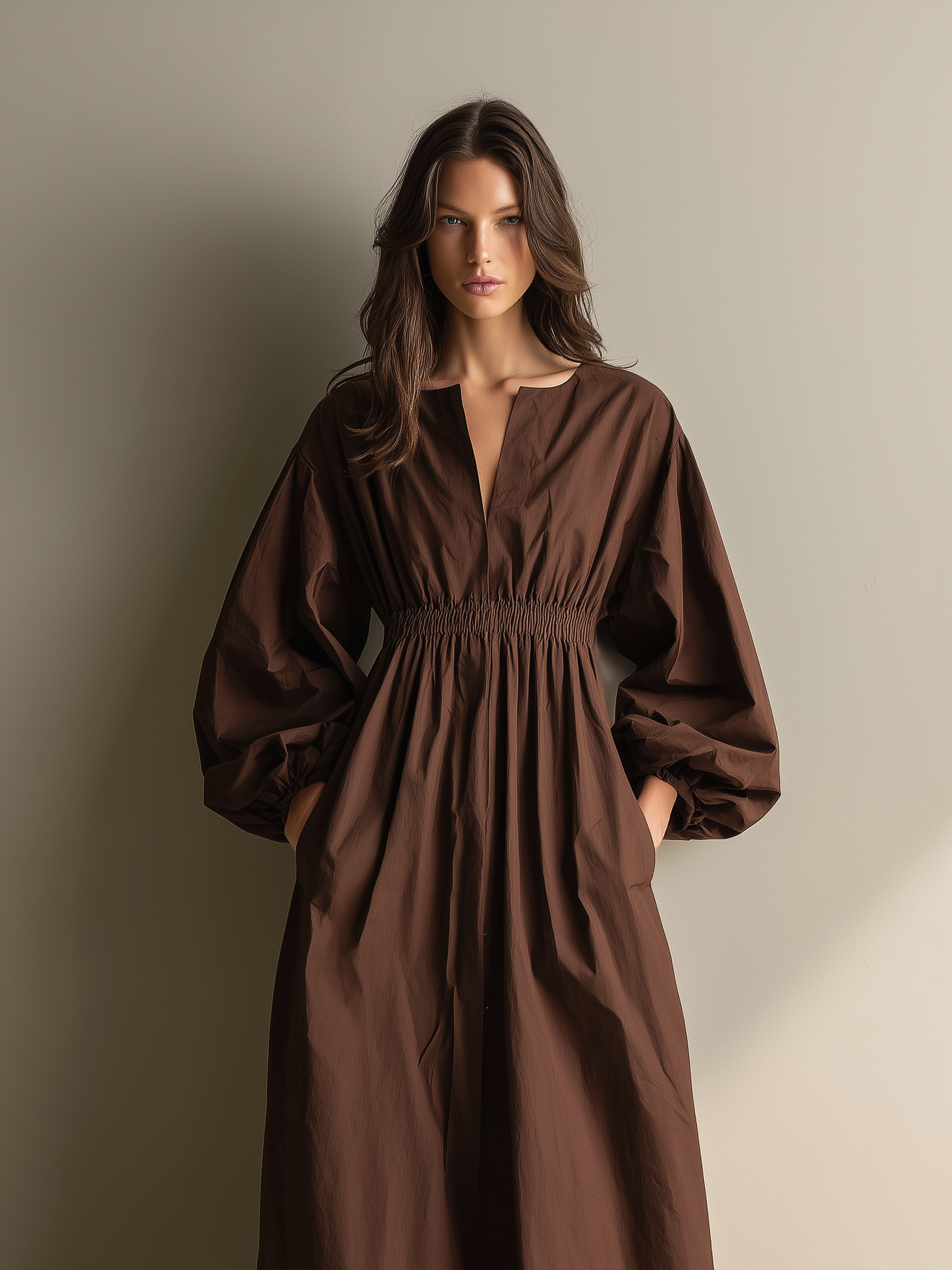 Brown Maxi Dresses for Women Made of Cotton and Linen with V-Neck and Long Sleeves, with Elastic Waist MDZ1295A0AN