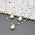 Elegant Jewelry Set with Pearls