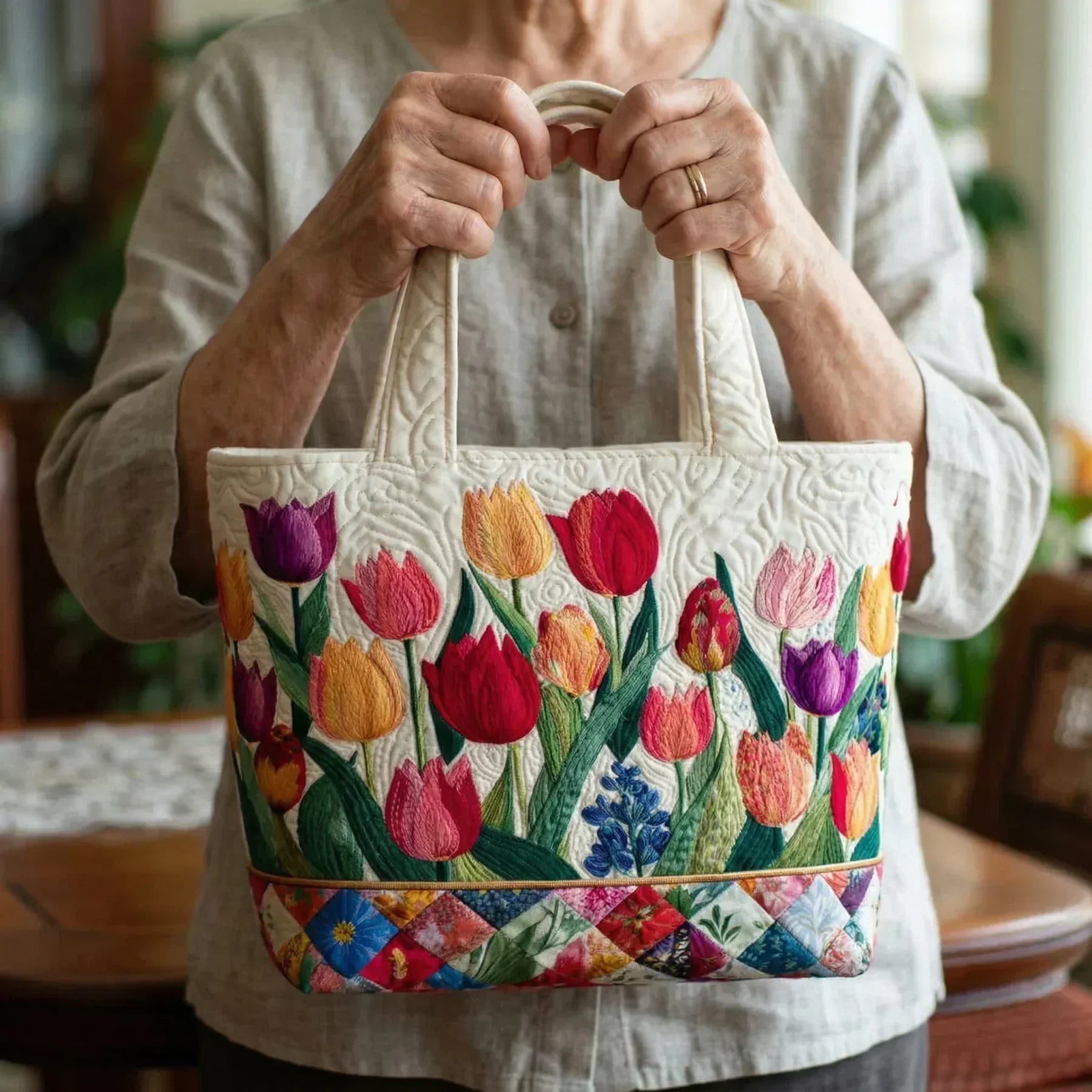 Camelia | Slouchy Handbag