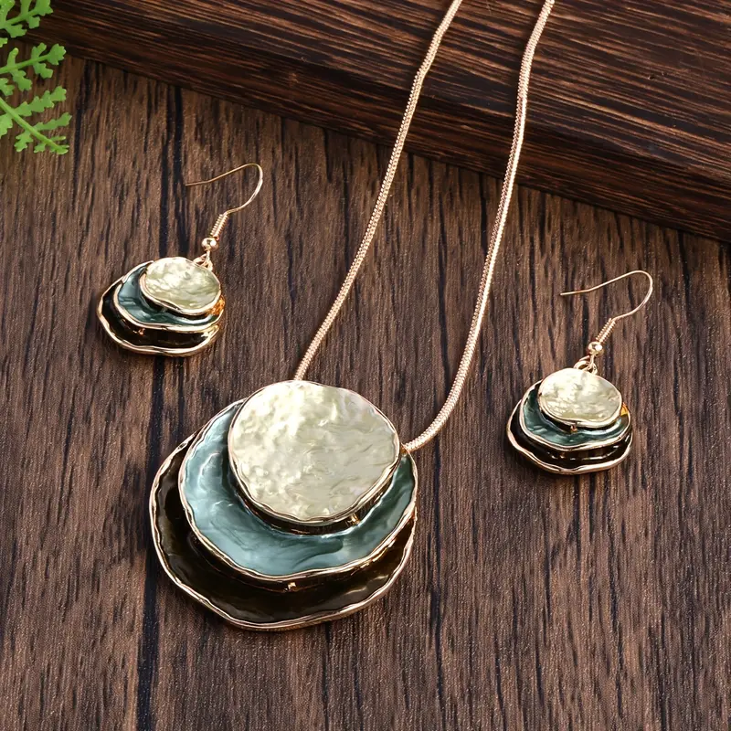 Vintage Set with Blue Stones in Layers