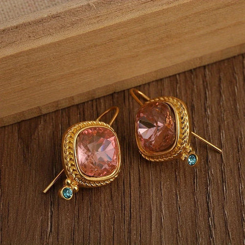 Classic Riley Earrings for You
