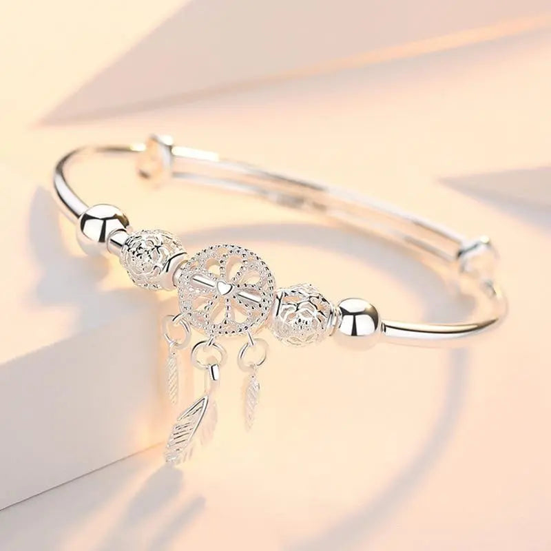 Dream Catcher Pendant Bracelet in Silver