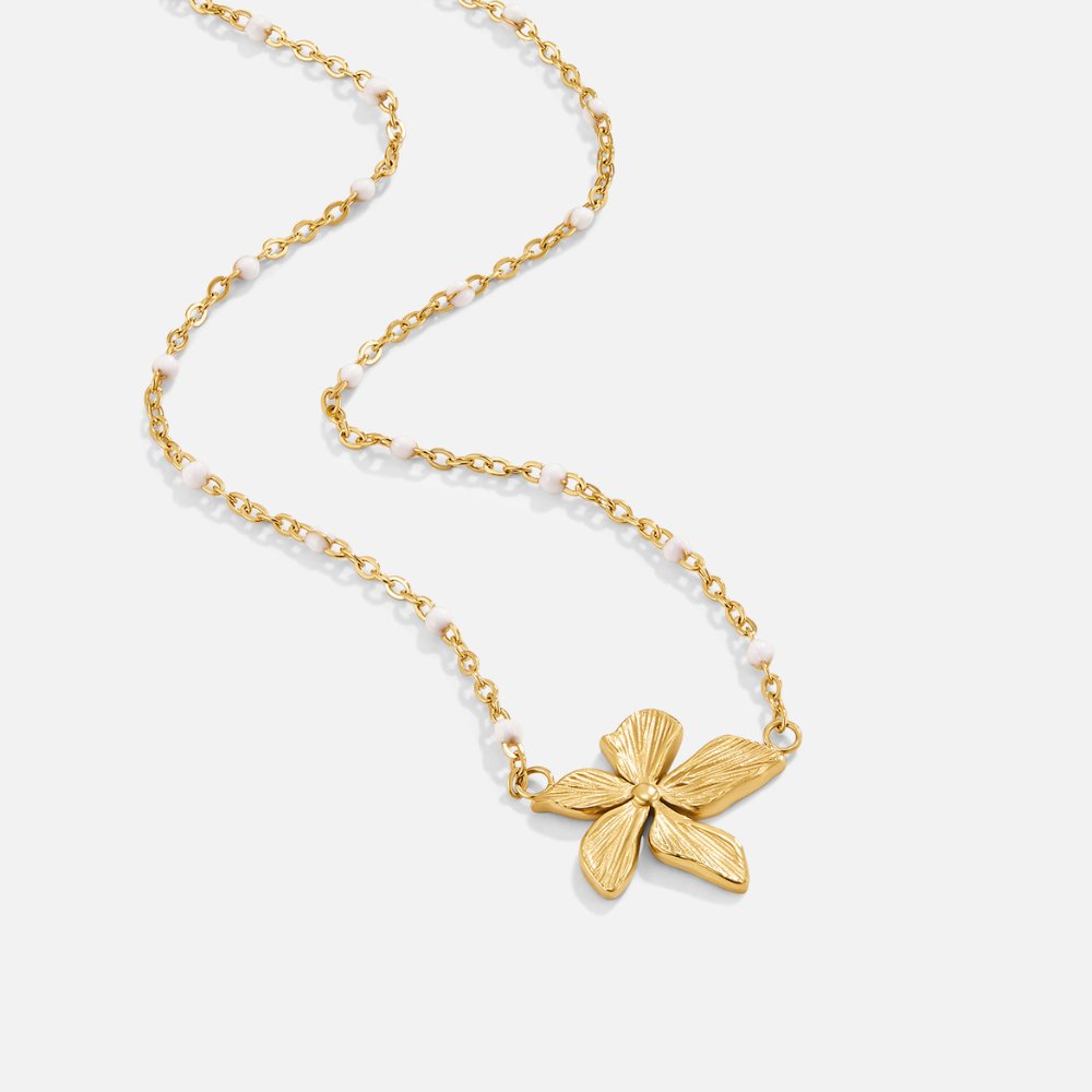 Elegant necklace with a gold flower